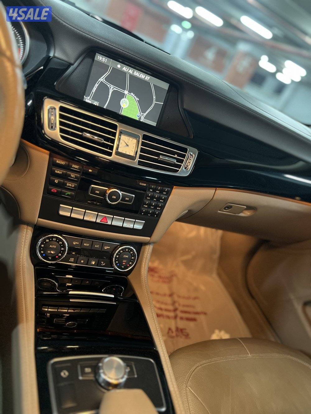 للبيع CLS3506