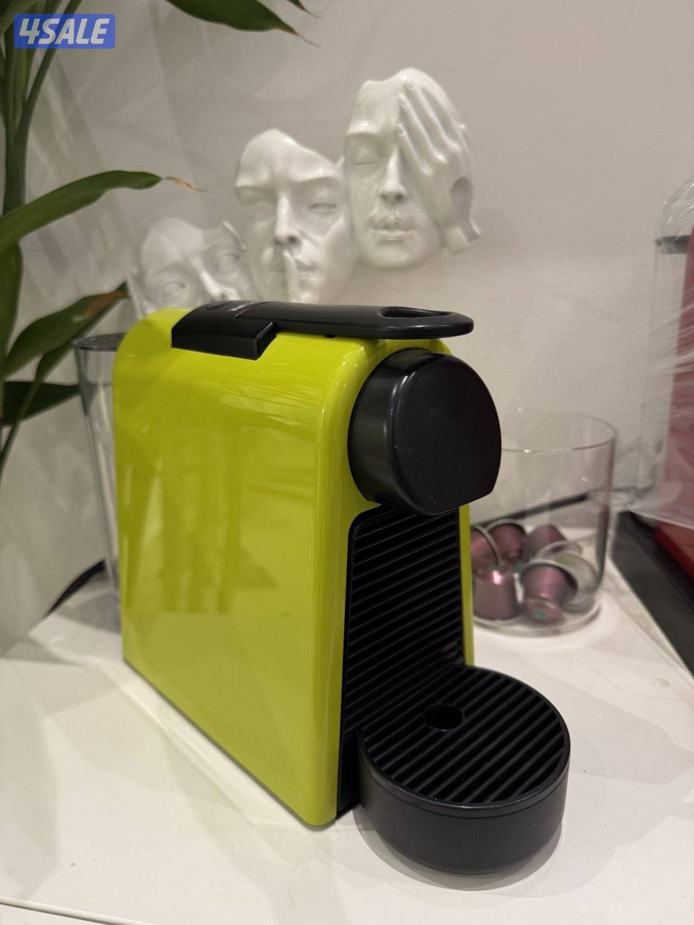 للبيع مكاين نسبرسو  مختلفه ونضيفه4