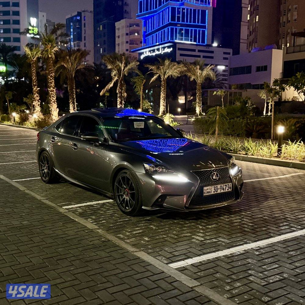 لكزس Is350 - عداد 111 - صبغ الوكالة بالكامل خالي من الزلوغ1