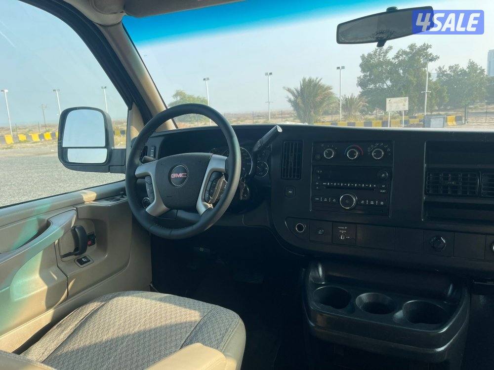 جي ام سي فان ركاب8