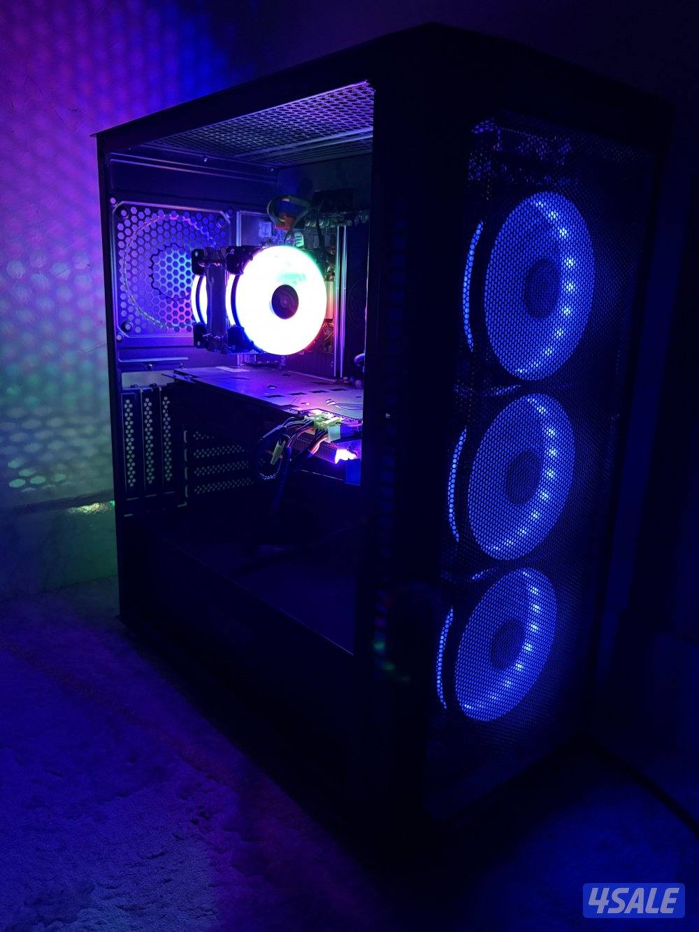 للبيع بي سي قوي0