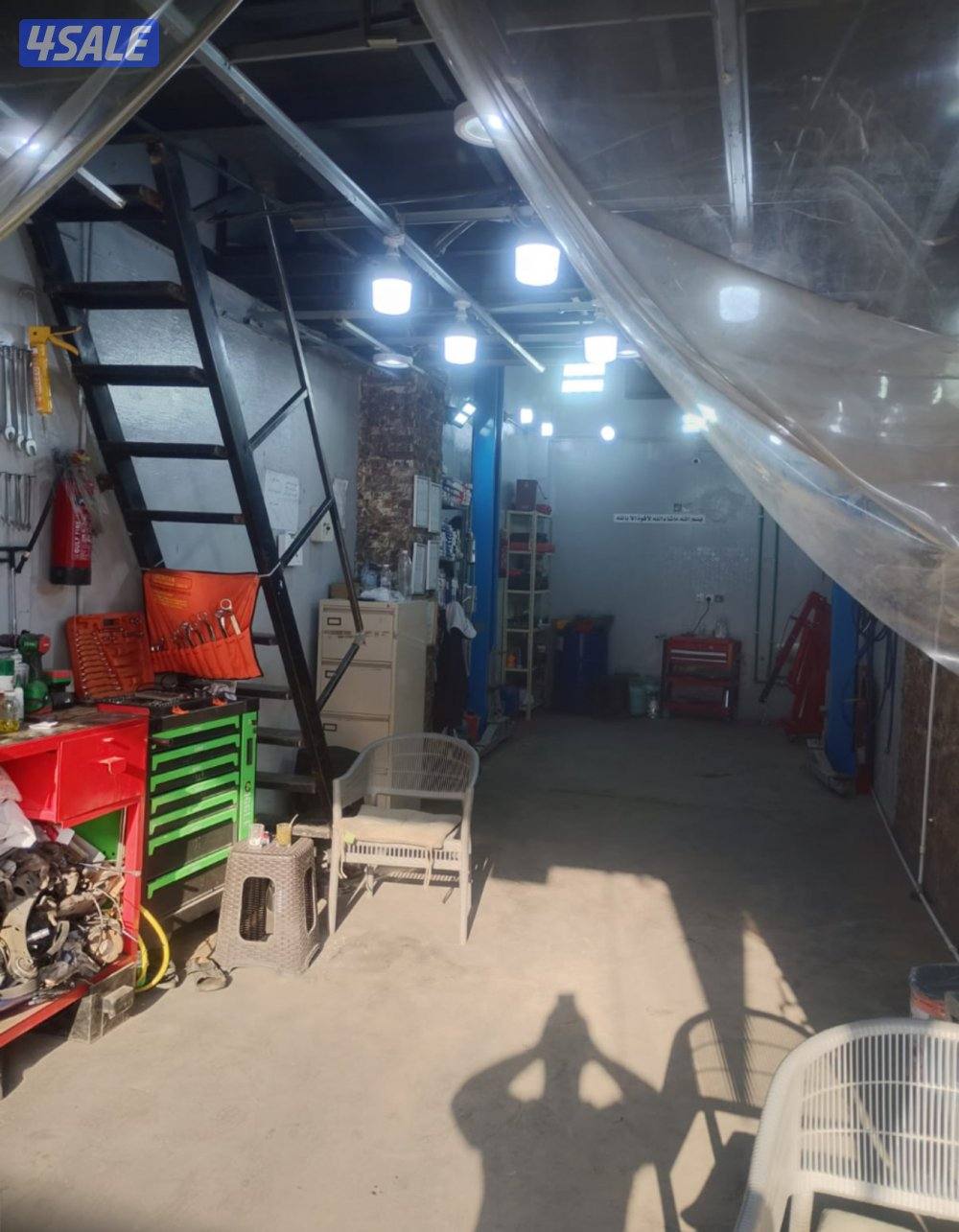 للبيع محل كهرباء وميكانيكا سيارات بشارع الزينة4