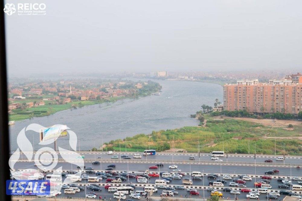 فرصه ذهبيه🌟🌟شقه مطله علي النيل مقابل المنيل15