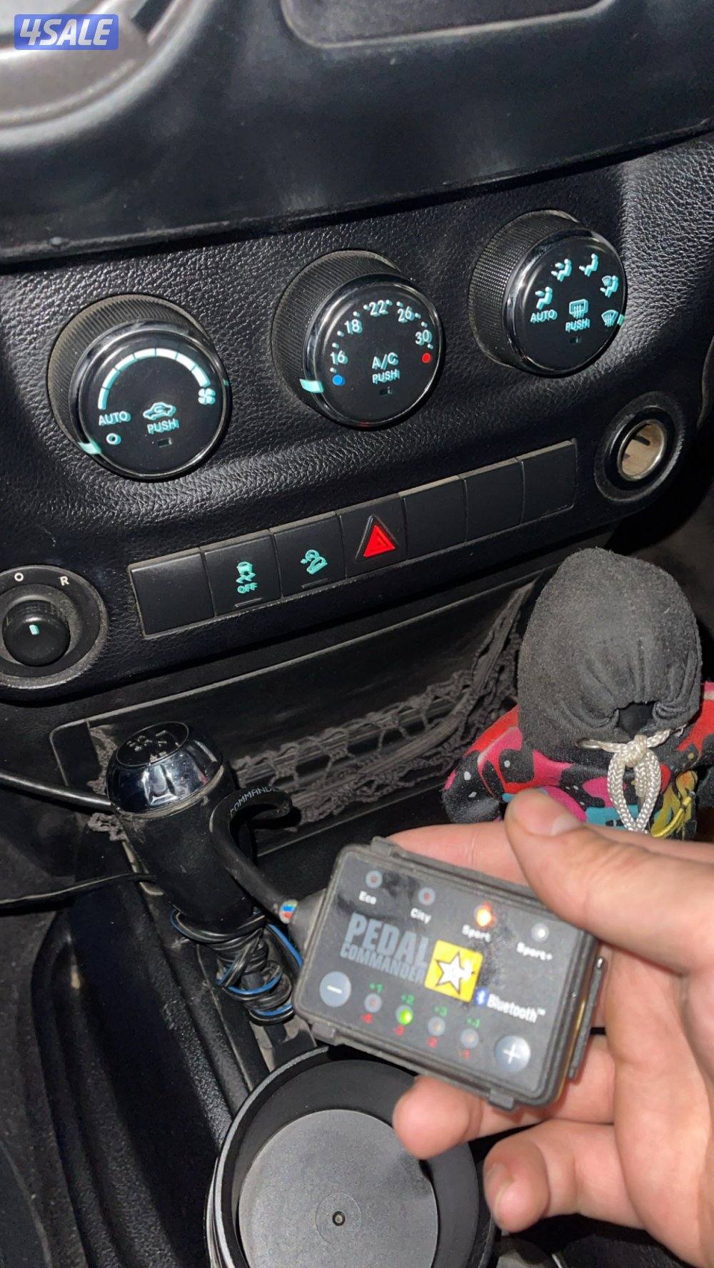 للبيع جيب رانقلر باب واحد  20135