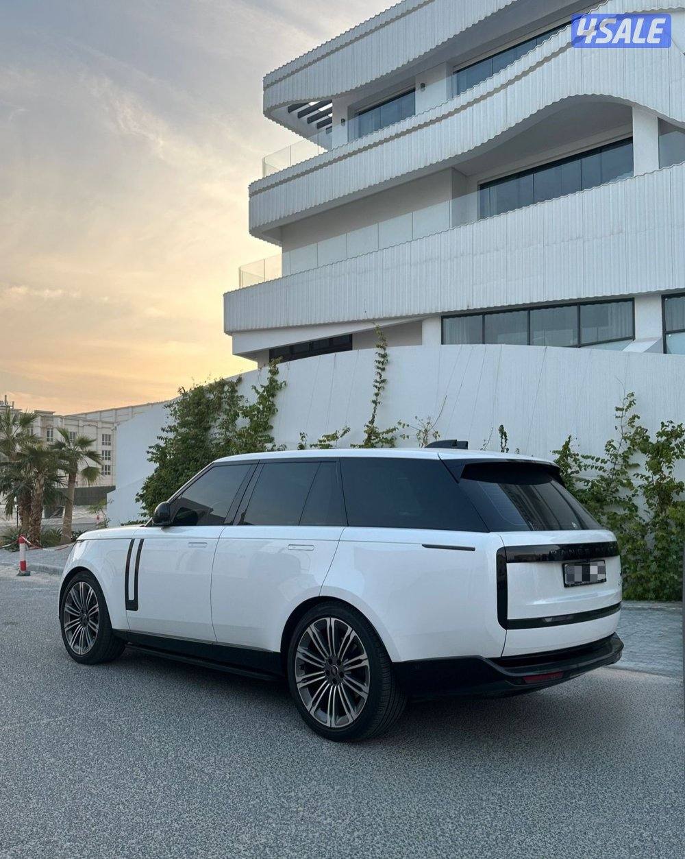 اوتوبيغرافي V8 موديل 2023 وكاله الكويت صبغ وكاله اعلى فئه شاشات خلفيه1