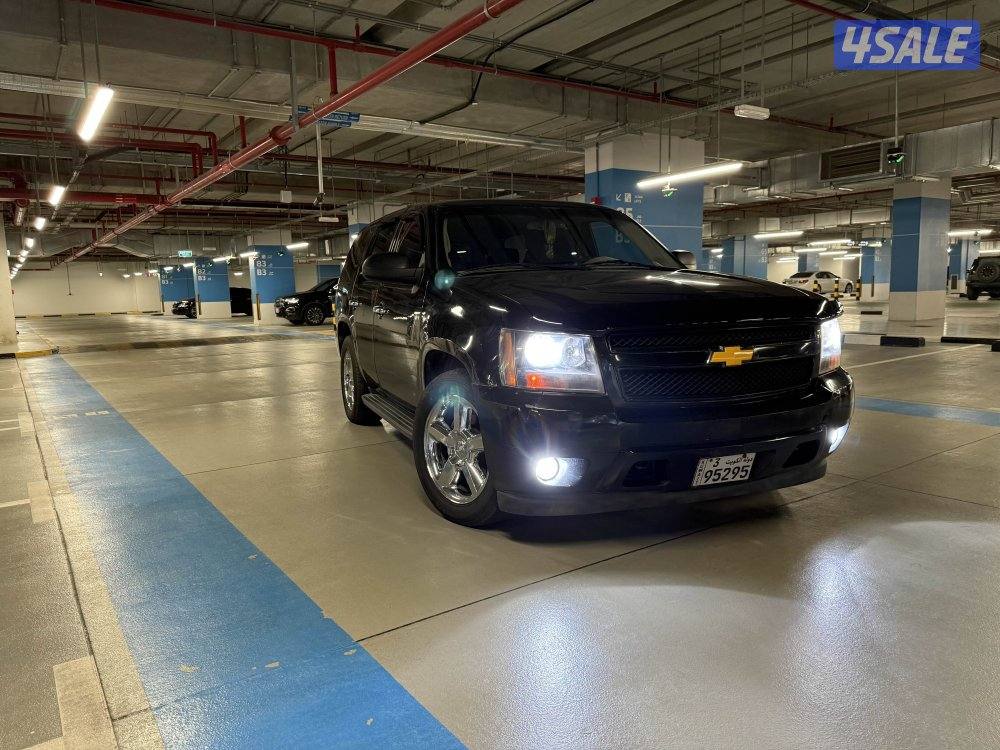 Tahoe 2010 for sale3