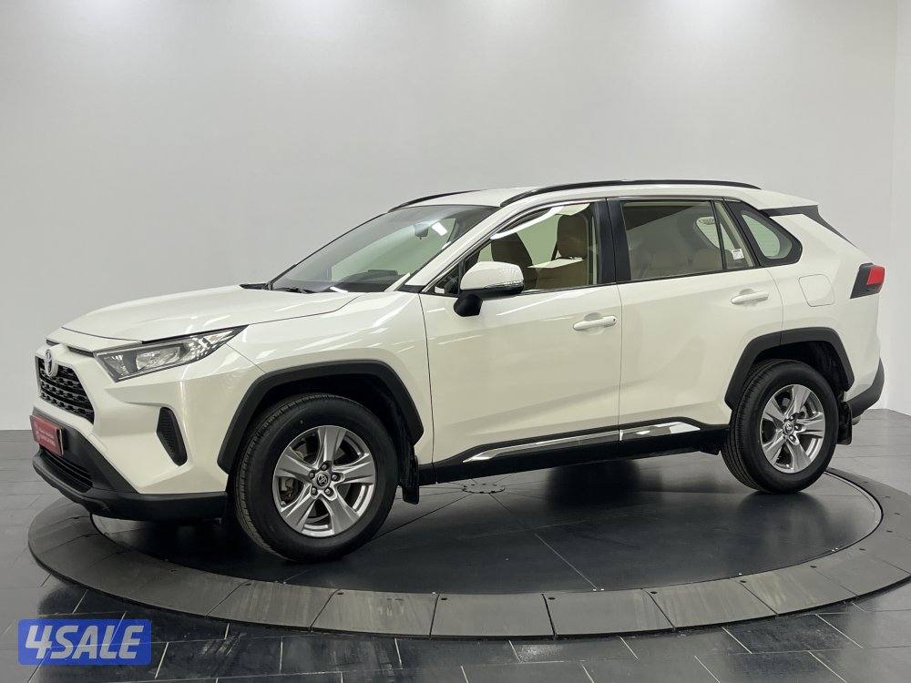 TOYOTA RAV401 4X2 STANDARD OPTION0