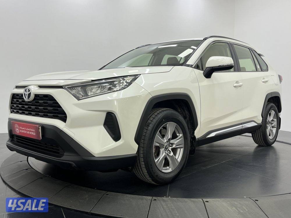 TOYOTA RAV401 4X2 STANDARD OPTION1