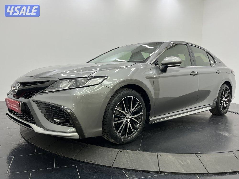 TOYOTA CAMRY SE 4 CYL SPORT1