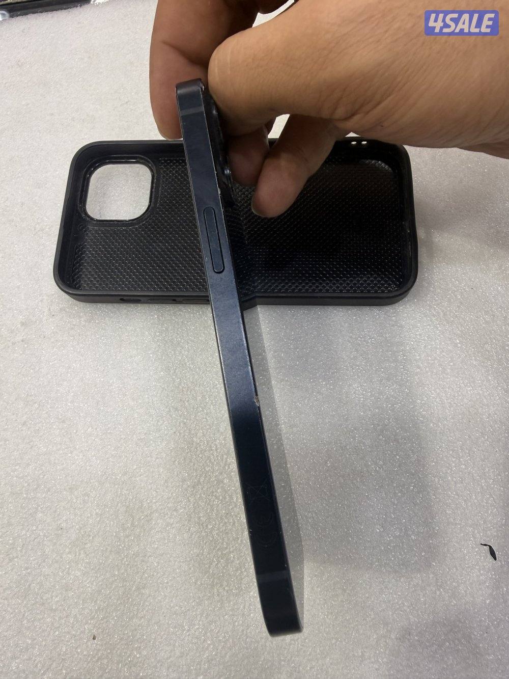 ايفون 13 مساحه 2563