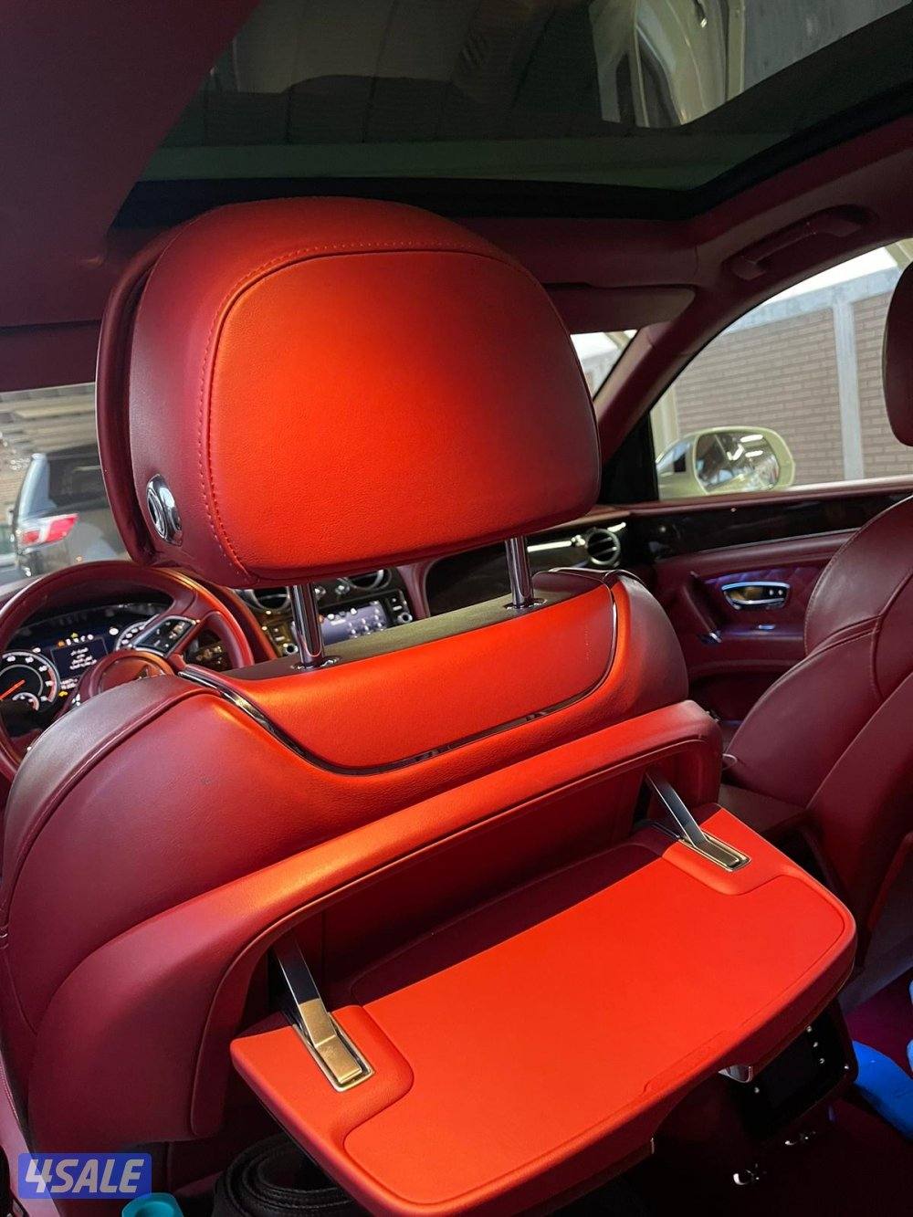 للبيع جيب بنتلي5