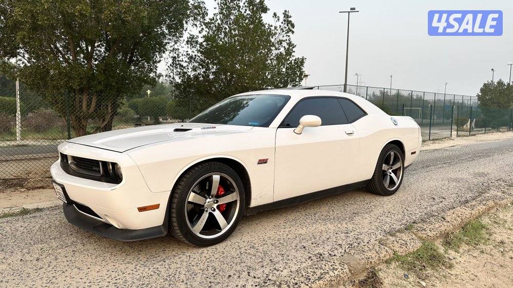 دوج تشالنجر 2014 SRT810