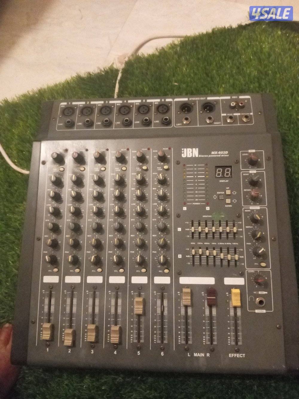 للبيع مكسر مع سمعات4