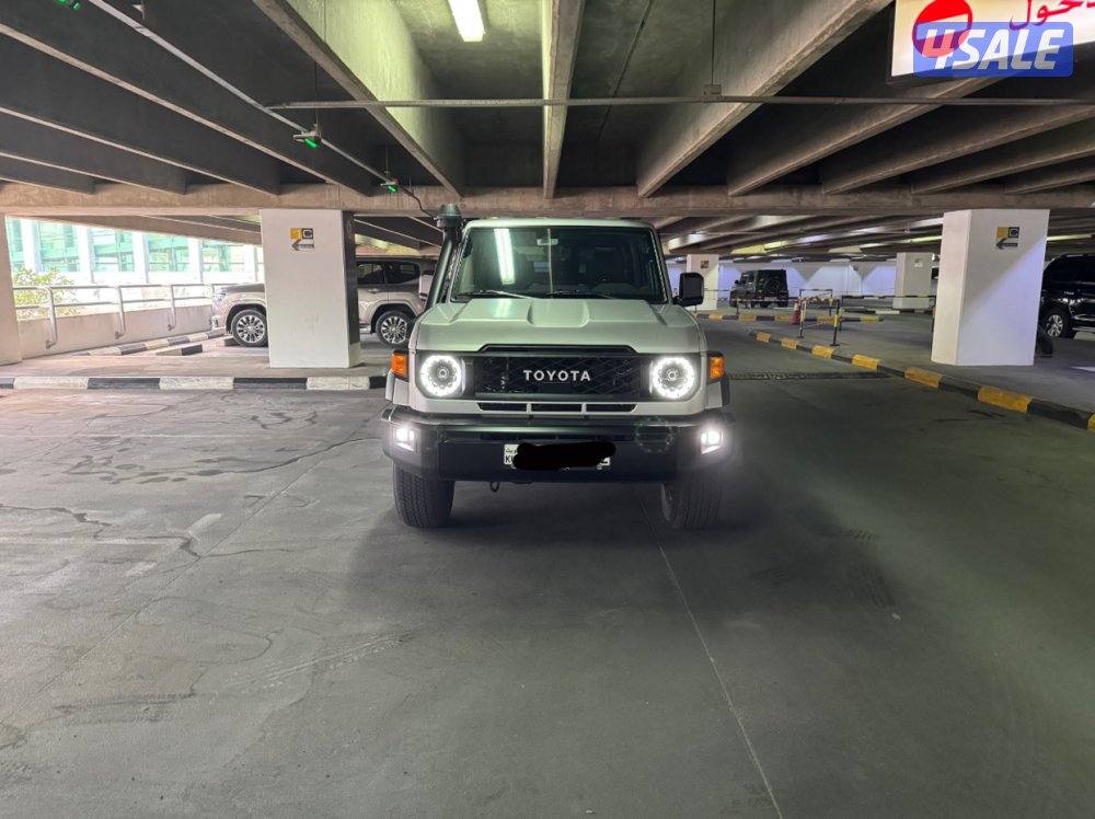 Land Cruiser LX 4WD V65