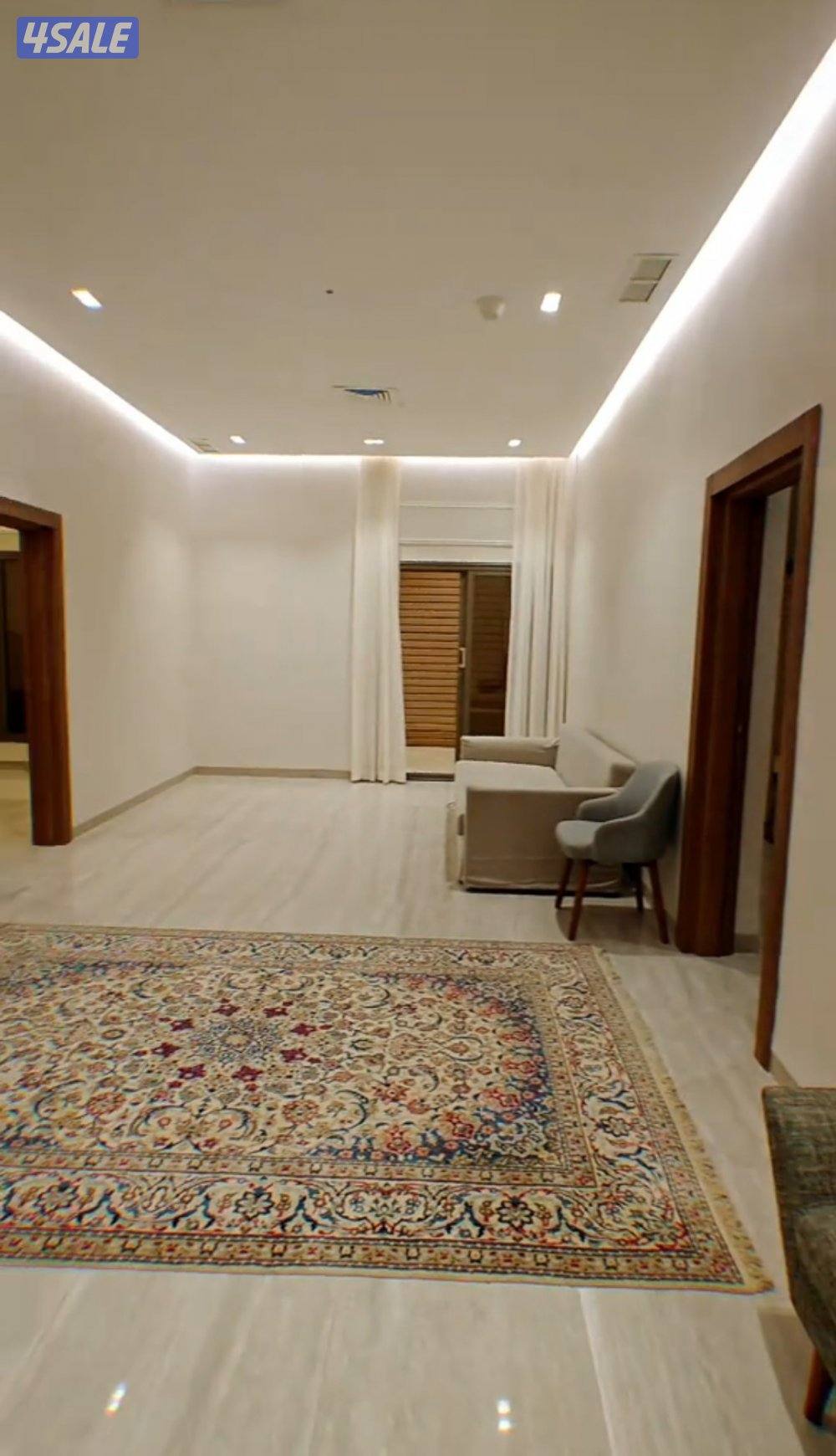 للاجار فيلا دوبلكس اول ساكن فخم ارضي وسرداب 4غ6