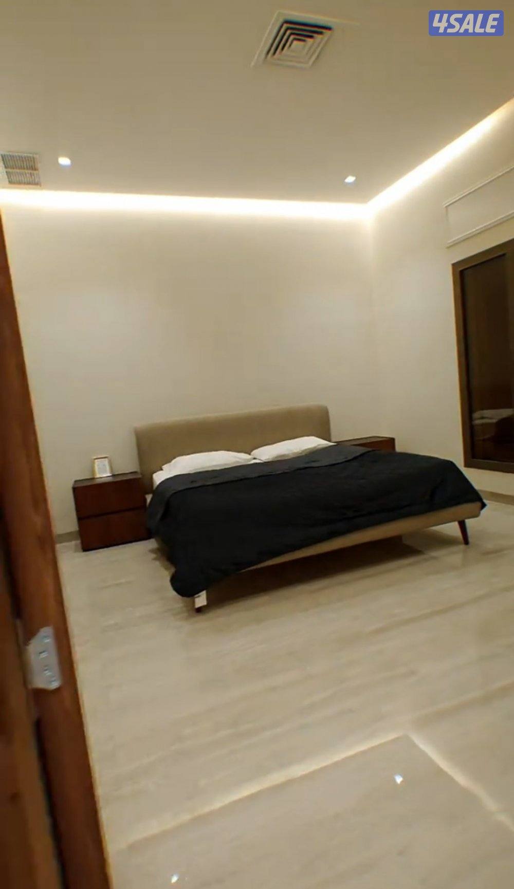 للاجار فيلا دوبلكس اول ساكن فخم ارضي وسرداب 4غ7