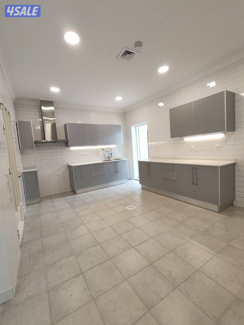 للاجار فيلا مع حوش حديقه تشطيب الترا ديلوكس في البدع13