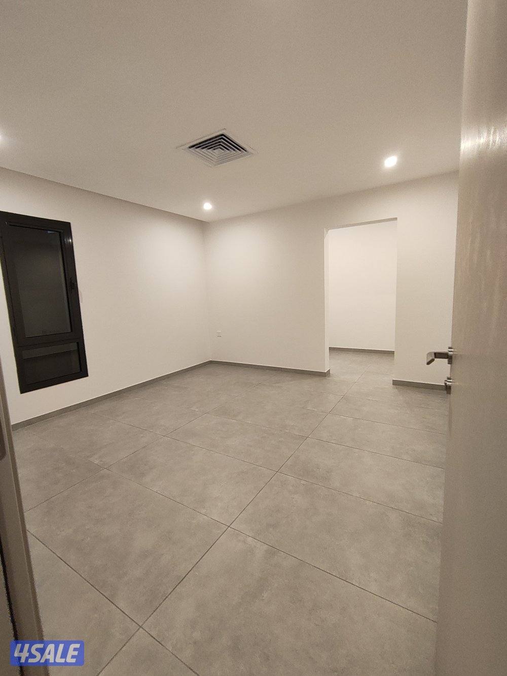 للاجار ادوار فخمه اول ساكن في الرميثيه7