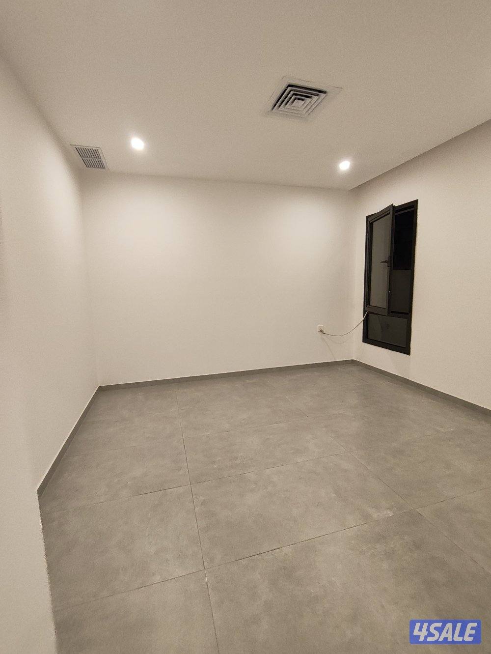 للاجار ادوار فخمه اول ساكن في الرميثيه8