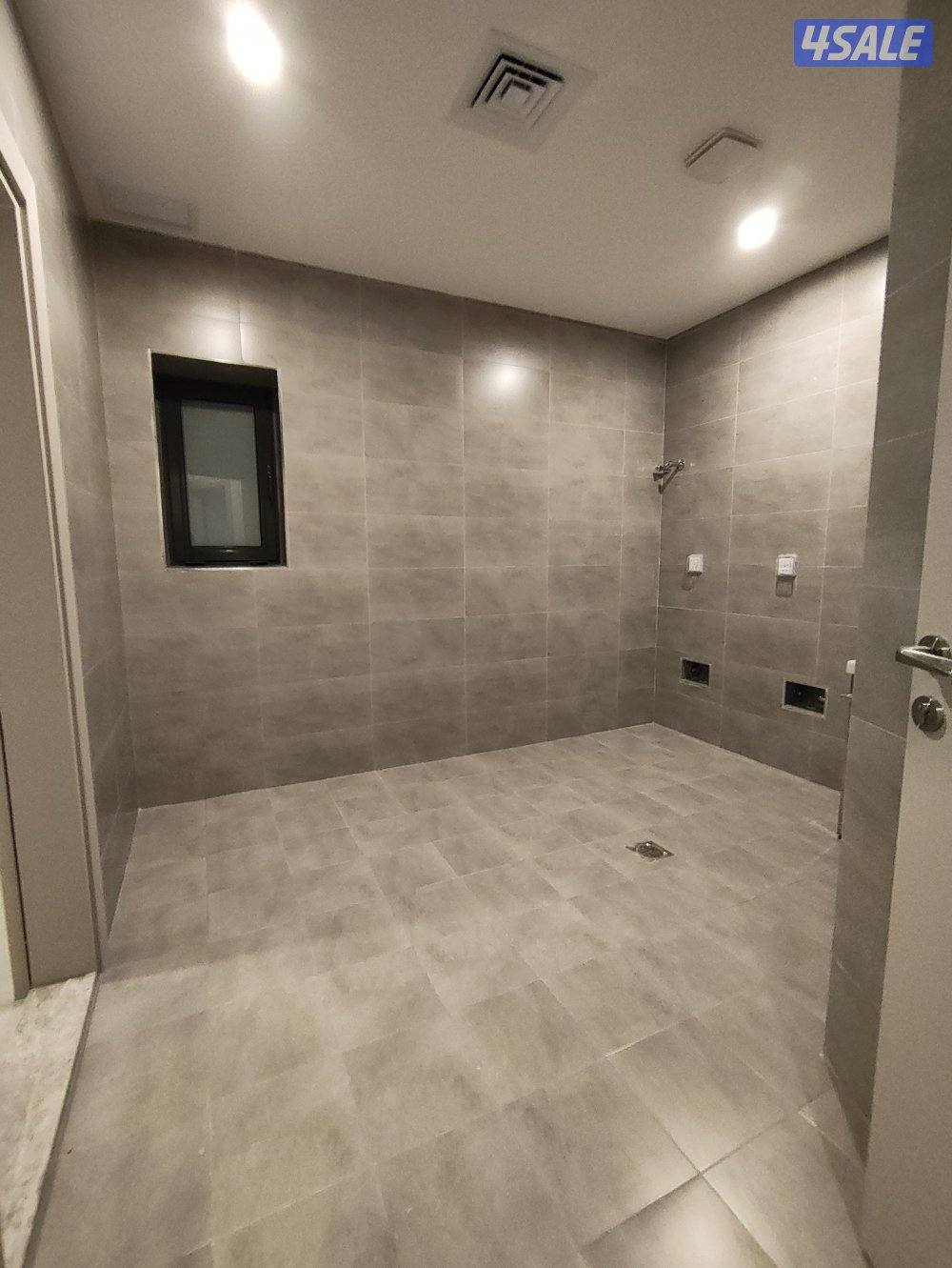 للاجار ادوار فخمه اول ساكن في الرميثيه11