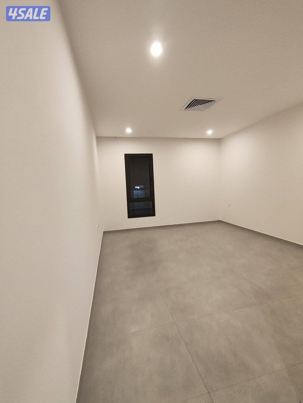 للاجار ادوار فخمه اول ساكن في الرميثيه10