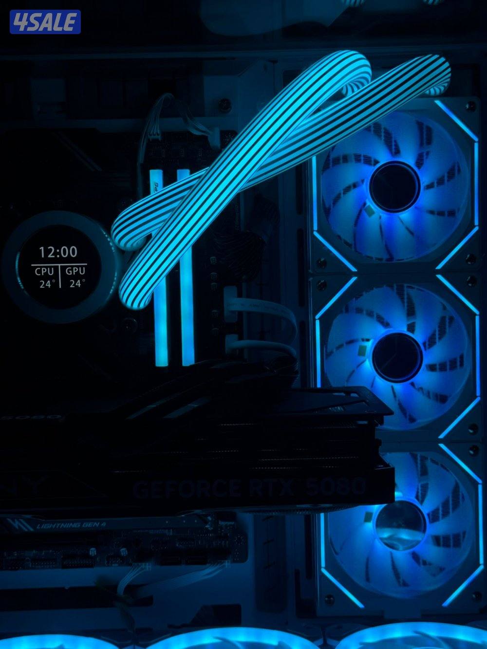 للبيع بي سي pc نظيف4