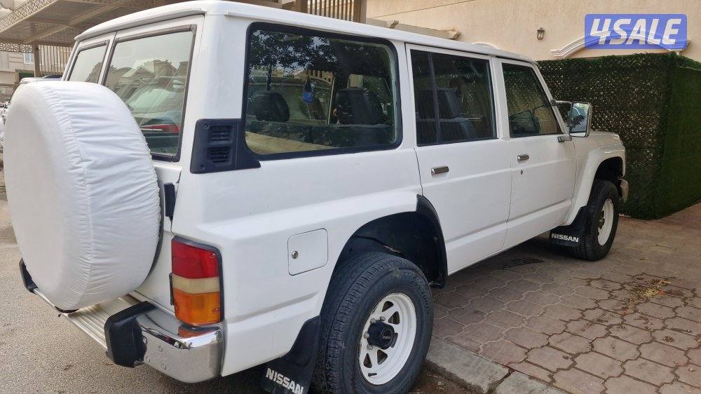 للبيع. جيب. سفاري. ٩٧1