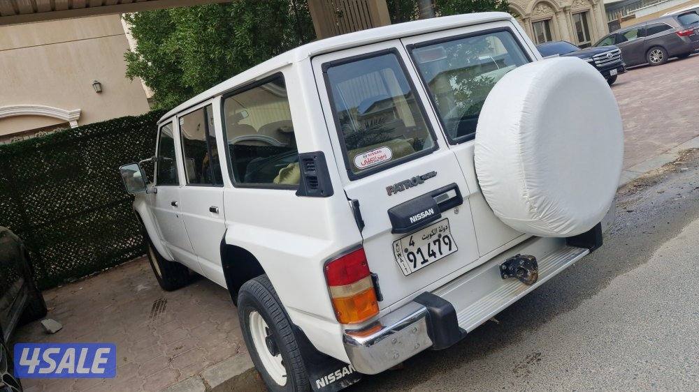 للبيع. جيب. سفاري. ٩٧2