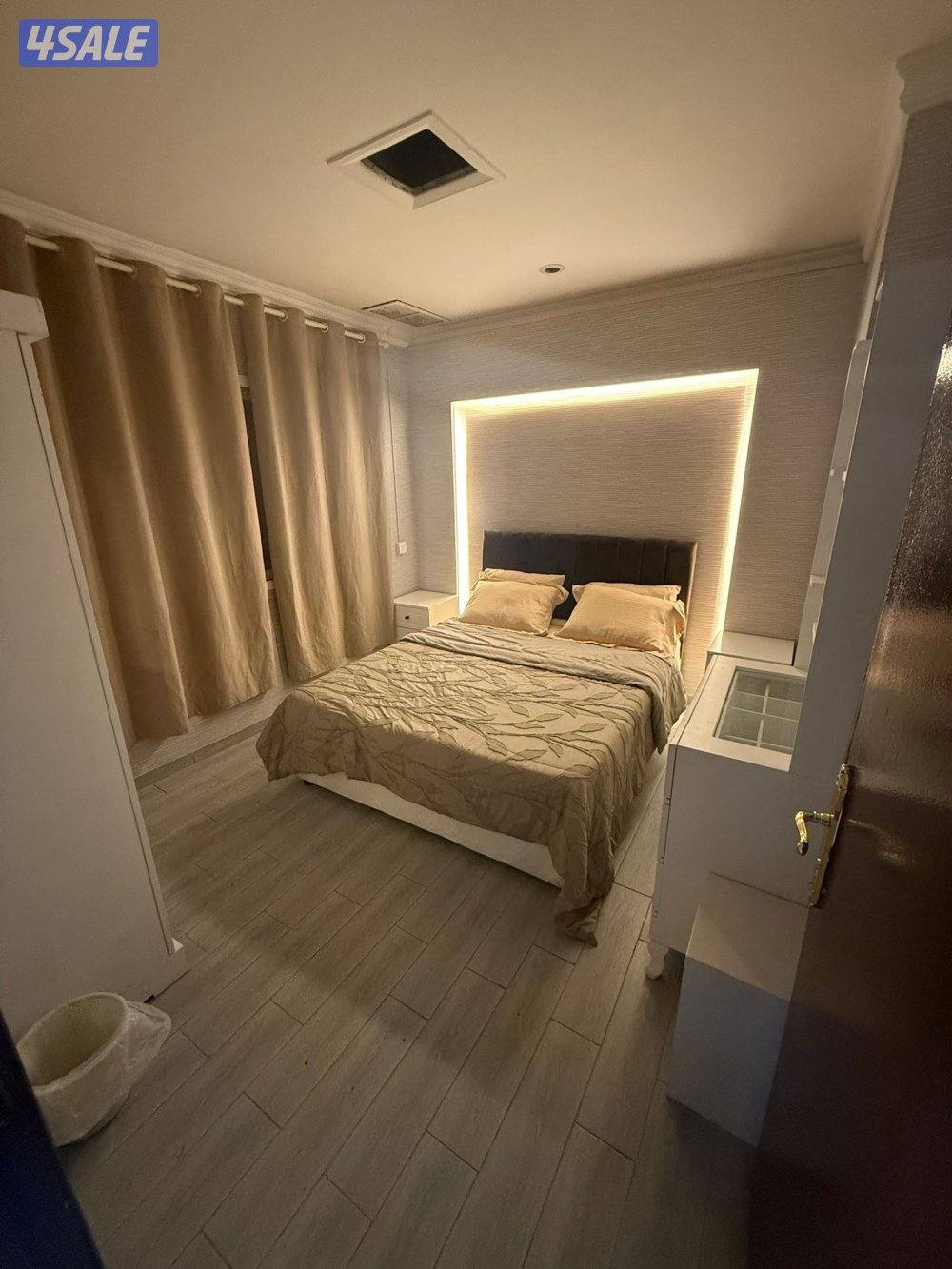 يوجد لدينا شقق الايجار غرفه وصاله ومطبخ وحمام تشطيب سوبر لوكس خلو فاضي10