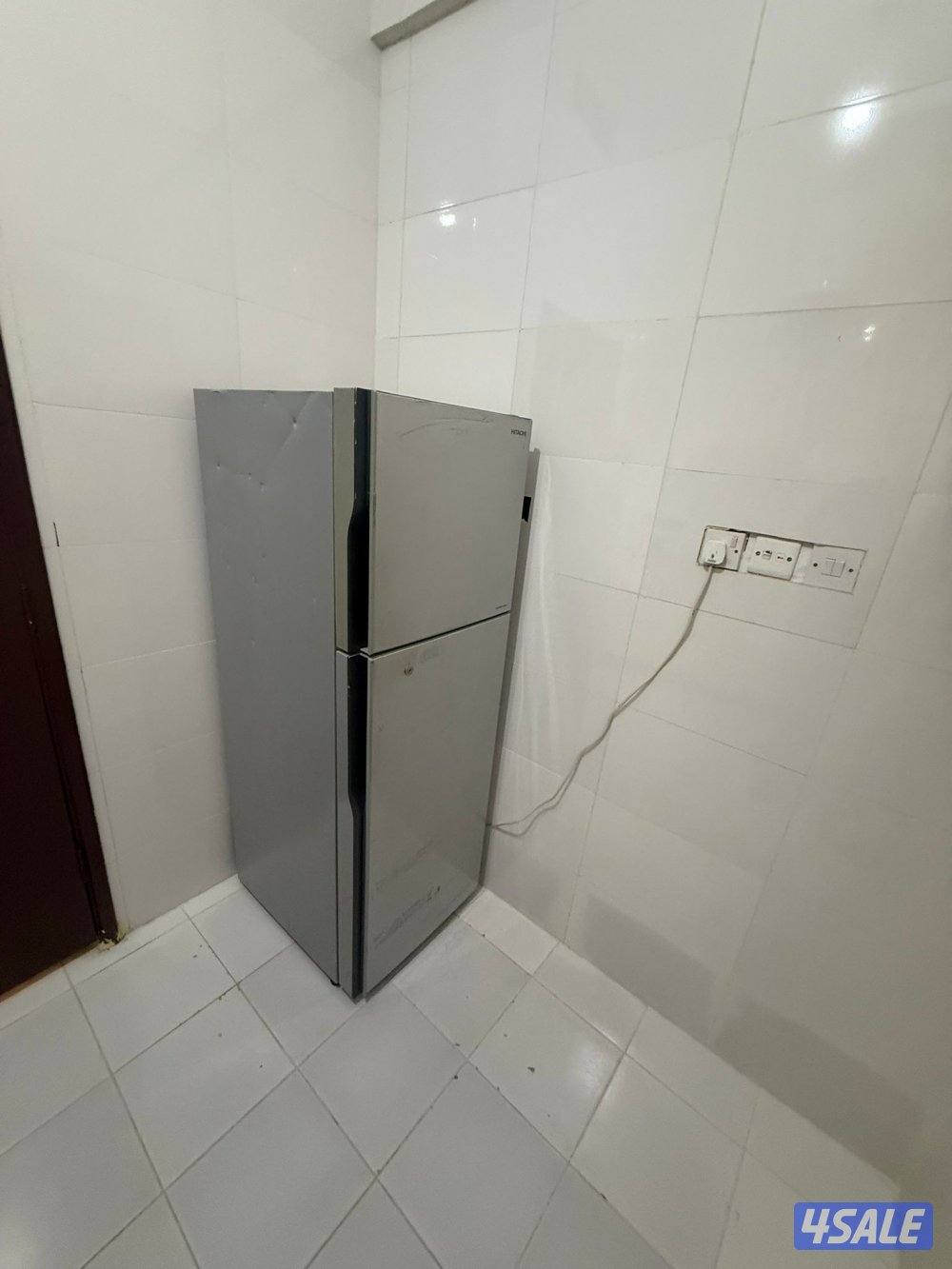 يوجد لدينا شقق الايجار غرفه وصاله ومطبخ وحمام تشطيب سوبر لوكس خلو فاضي11