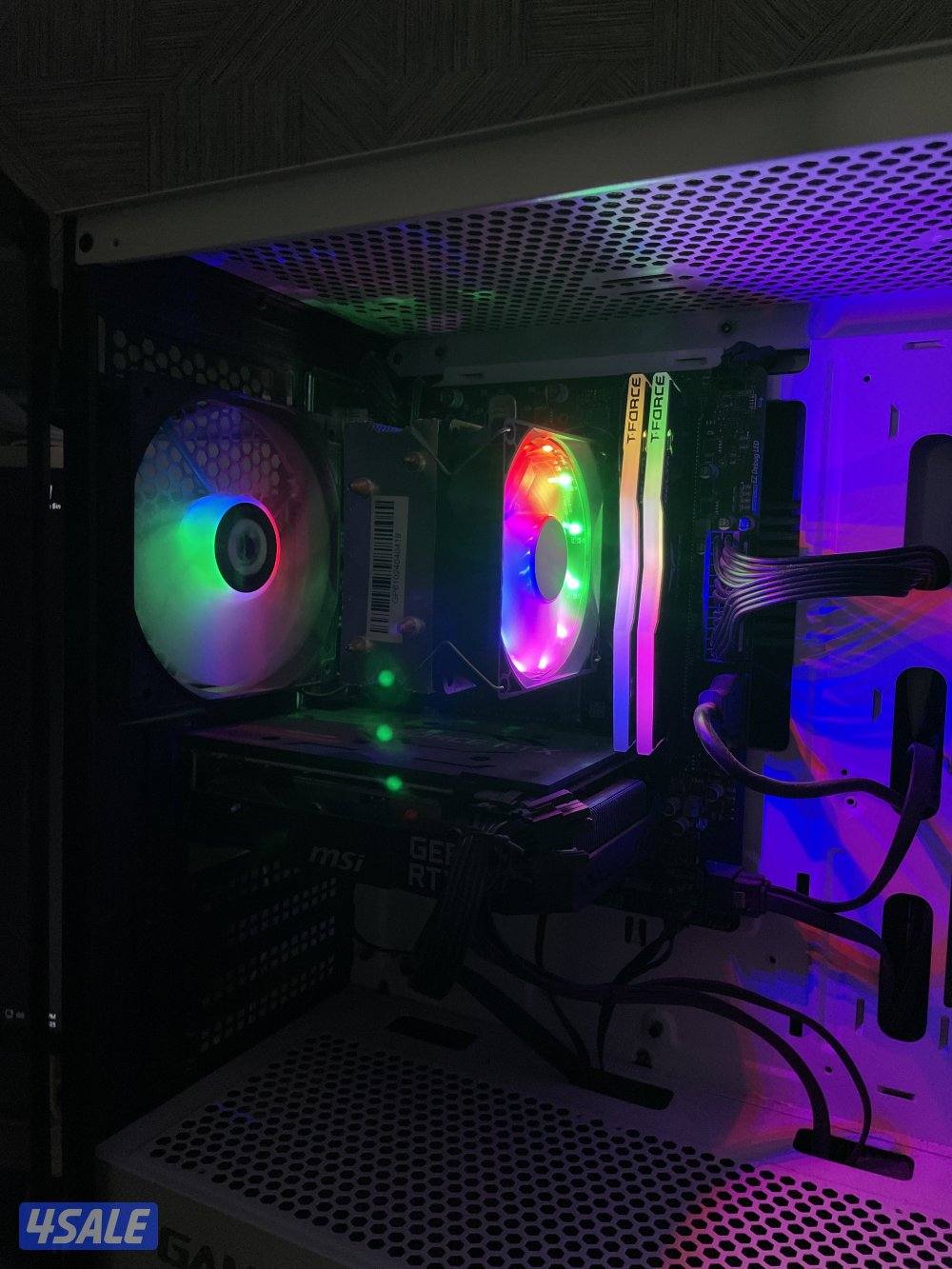 للبيع بي سي مستعمل ٦ شهور بس1