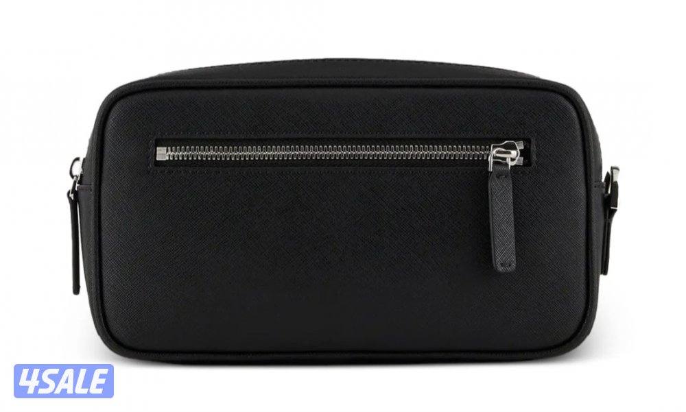 حقيبه يد رجاليه ارماني استعمال خفيف، أصليه من بوتيك الكويت3