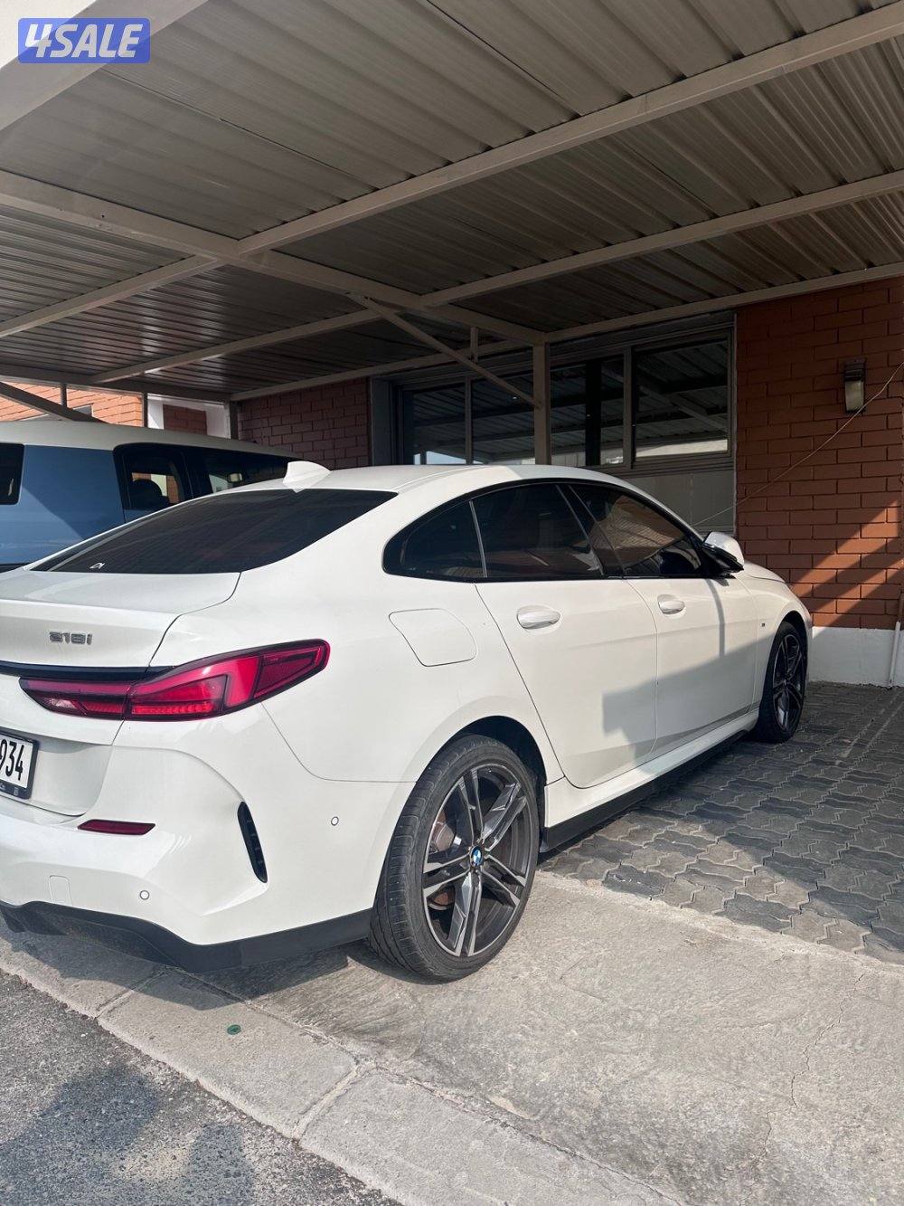 للبيع بي ام 218i موديل 2024 شبه جديده ماشي 30 الف تقريبا1