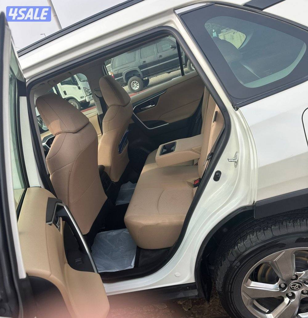 تويوتا راف فور 2020 قمة بالنظافة5