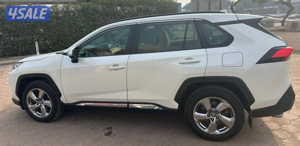 تويوتا راف فور 2020 قمة بالنظافة6