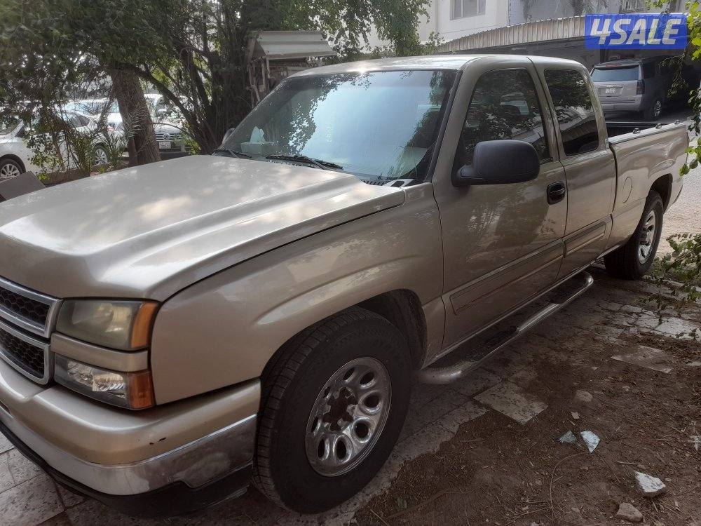 وانيت شفر سلفرادو قماره ونص 2006 بحالة الوكاله نظيفة جدا أحلي استعمال7