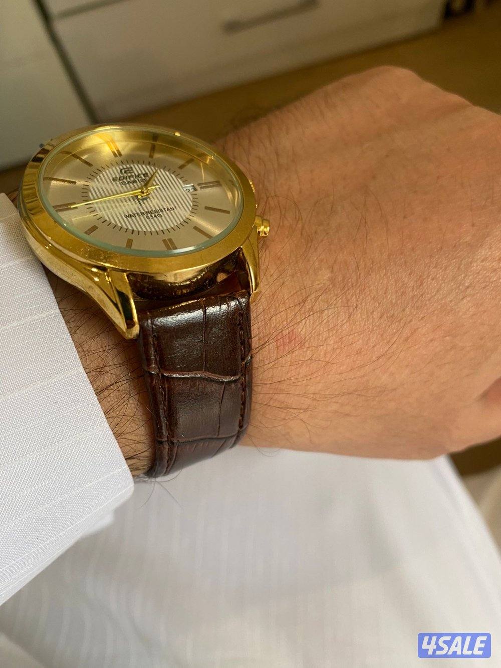 ‏للبيع ساعات8