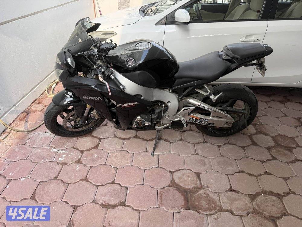 Honda CBR 10001