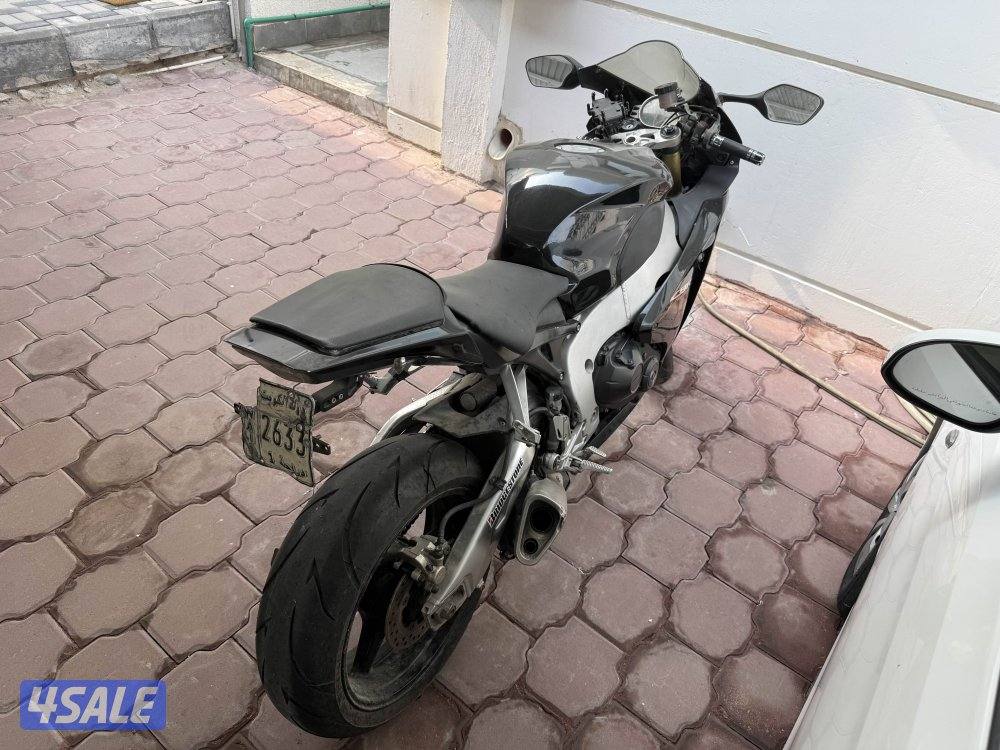 Honda CBR 10002