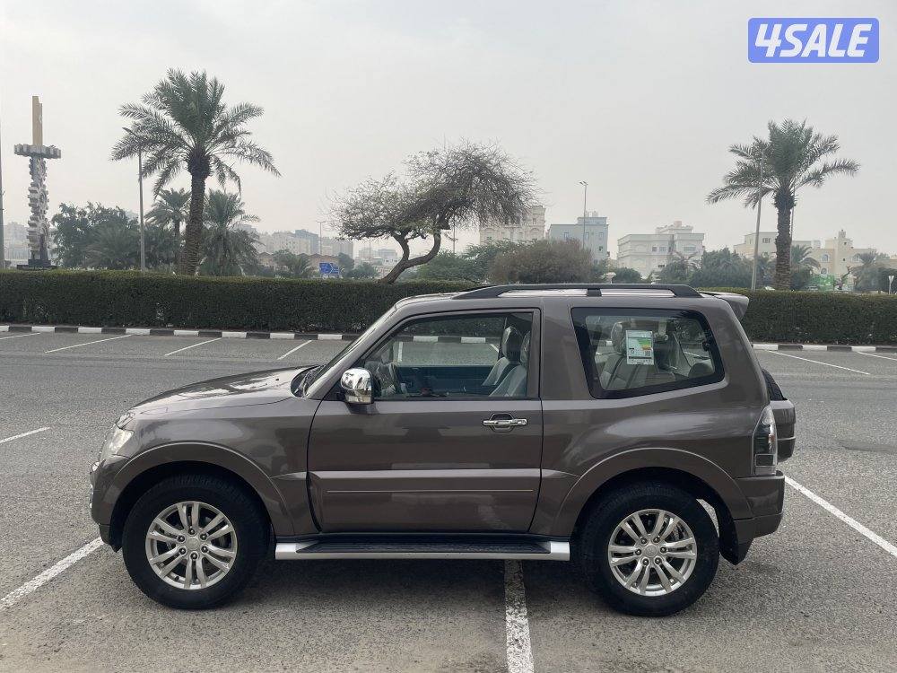 للبيع باجيرو باب واحد عداد 1221