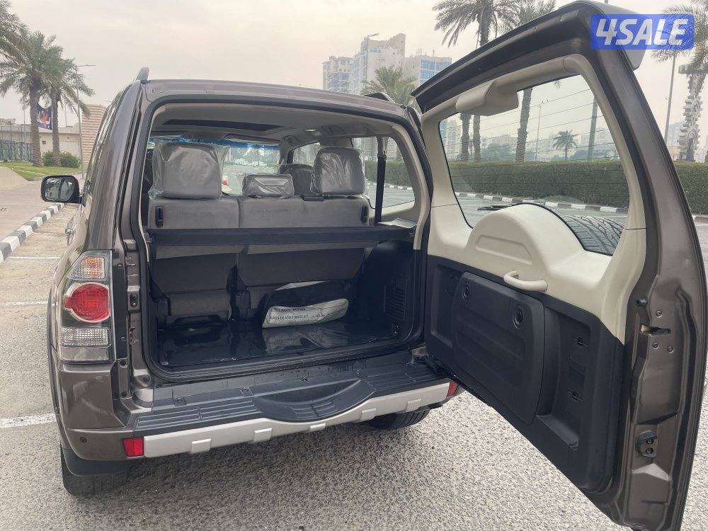 للبيع باجيرو باب واحد عداد 1228