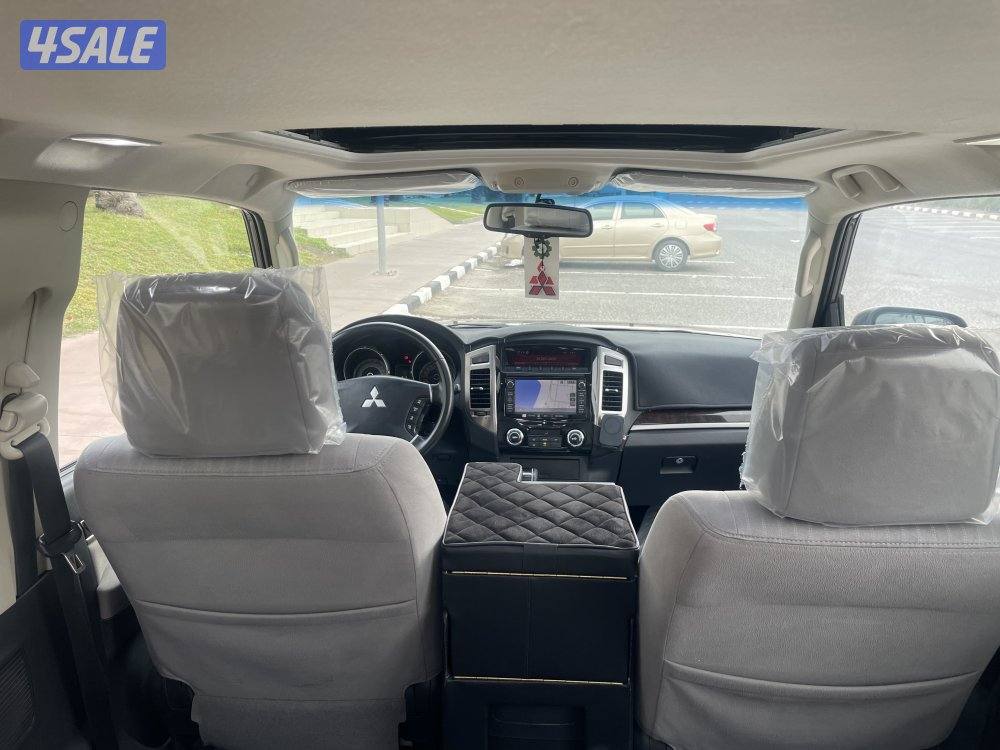 للبيع باجيرو باب واحد عداد 12210