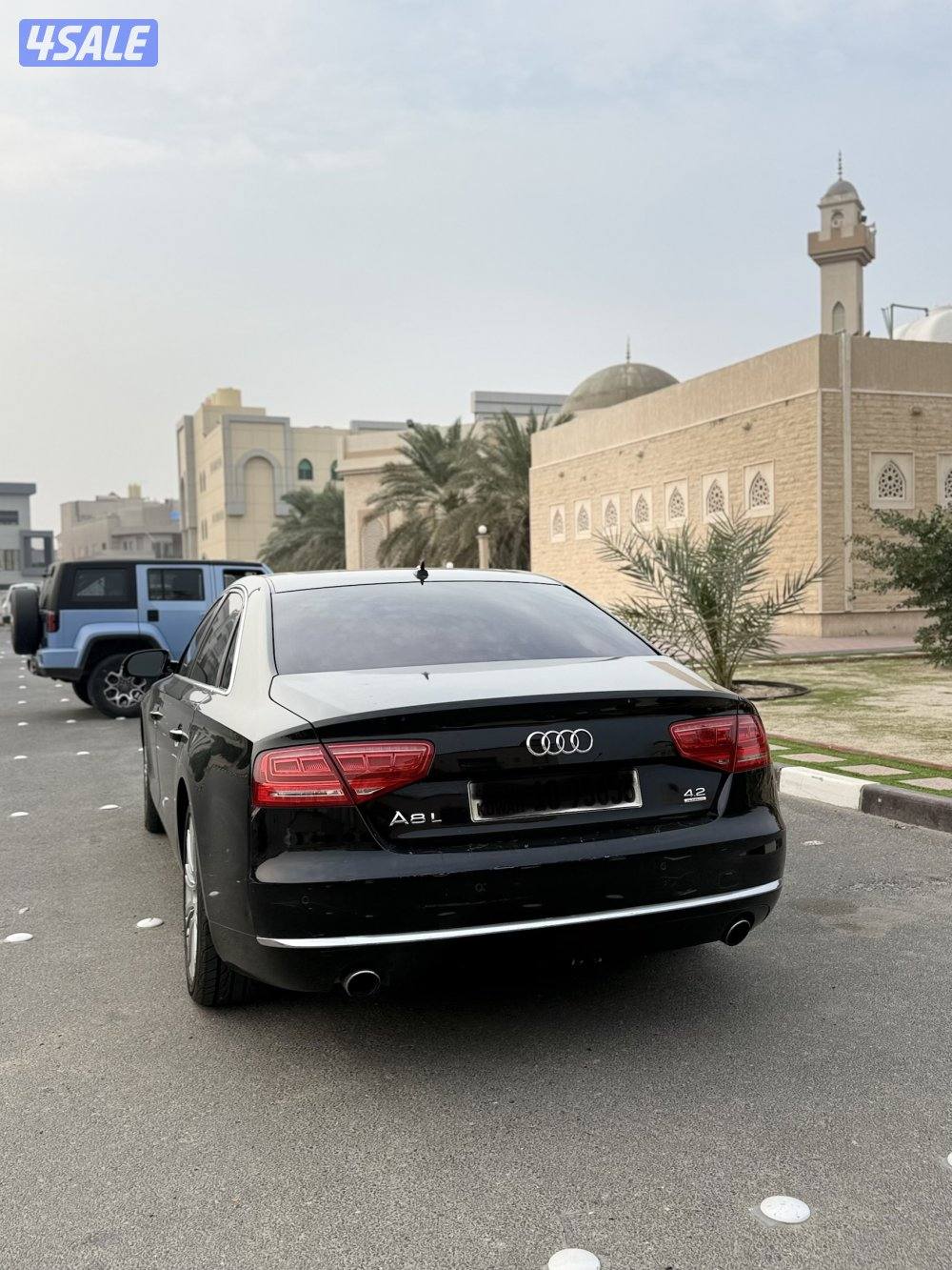 اودي A8L v8 صبغ الوكاله ماشي ١٥٠ بحاله ممتازه4