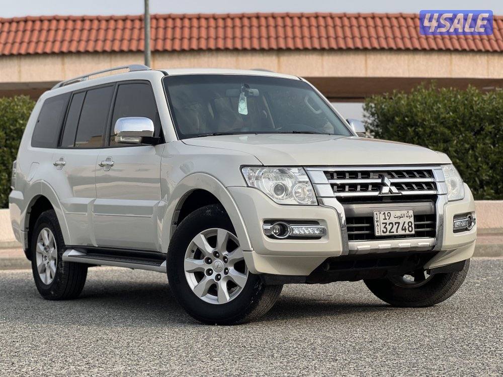 ميتسوبيشي باجيرو صدفي موديل 2021 للبيع2
