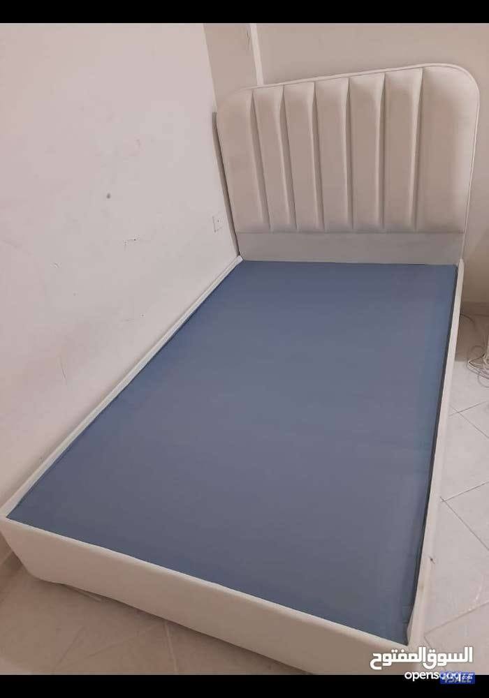 سراير حديد جديد الان متوفر جميع المقاسات متوفره.4