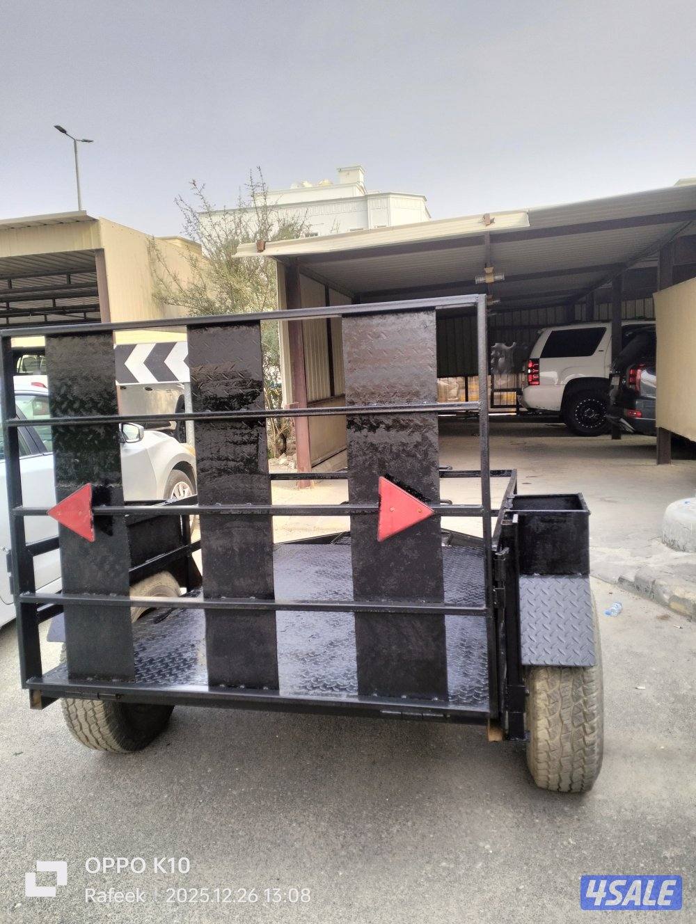 بيعة سريعة. عربانة قلص مترين ب ١.٣٣ متر وفوقها قاعدة تانكي7