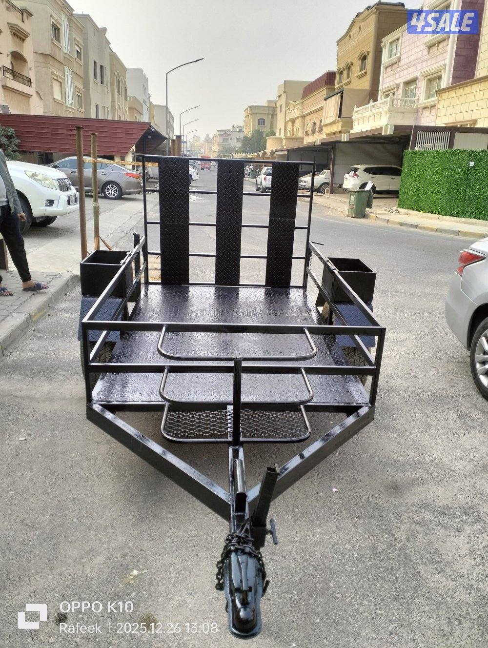 بيعة سريعة. عربانة قلص مترين ب ١.٣٣ متر وفوقها قاعدة تانكي8