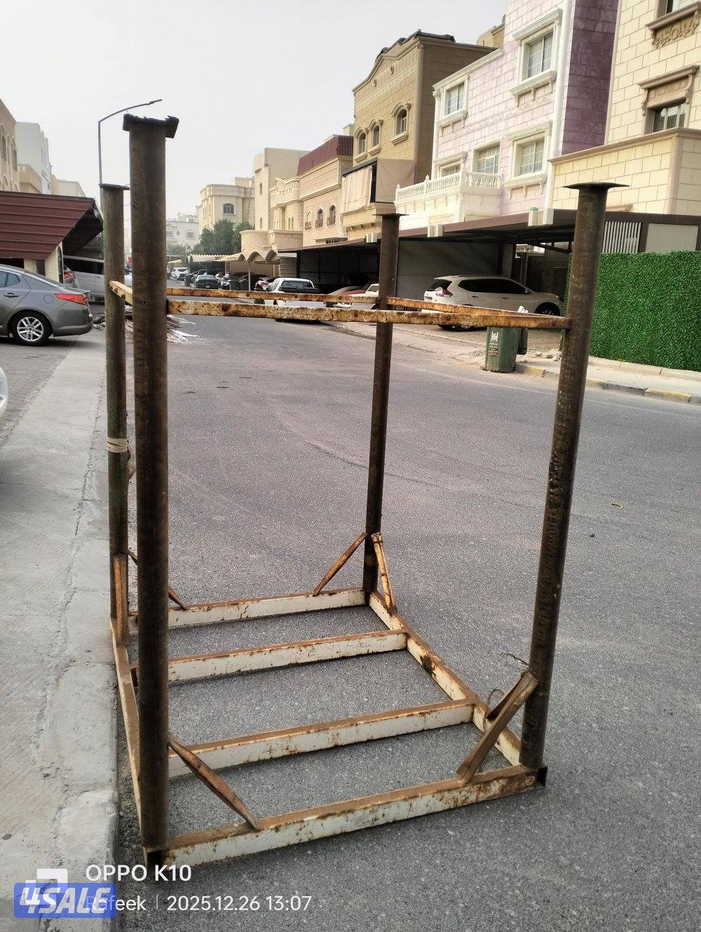 بيعة سريعة. عربانة قلص مترين ب ١.٣٣ متر وفوقها قاعدة تانكي9