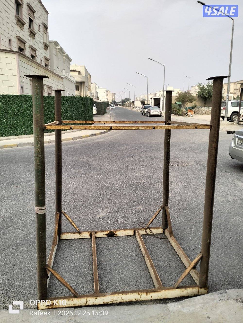 بيعة سريعة. عربانة قلص مترين ب ١.٣٣ متر وفوقها قاعدة تانكي11