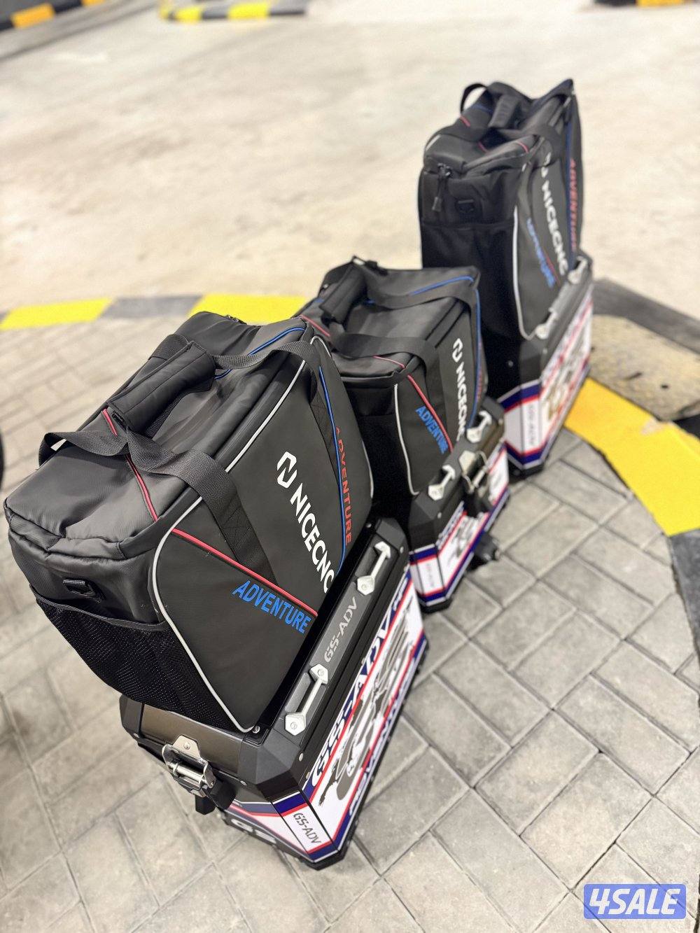 للبيع صناديق BMW 1250GS10